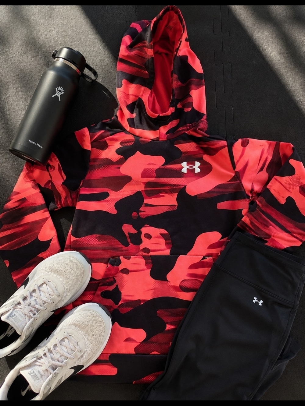 Under Armour Boys Camo Hoodie Youth Pullover Sweatshirt Red Black Performace